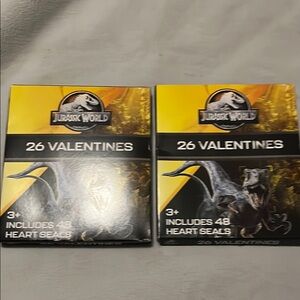 NWT Jurassic World Valentines